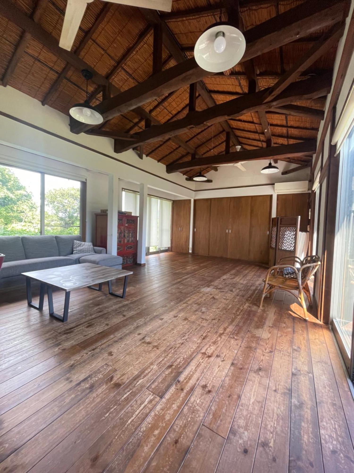 葉山町 葉山高台リノベーション離れ古民家 大型bbqグリル&ピザ窯付 -ペット可-ヴィラ エクステリア 写真